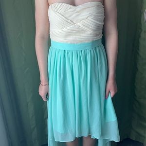 Amisu Glamour Collection White and Turquoise Dress